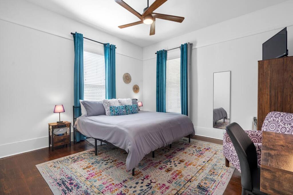 Vineyard Cottage-Pet Friendly & Walk To Oaklawn! Hot Springs Extérieur photo